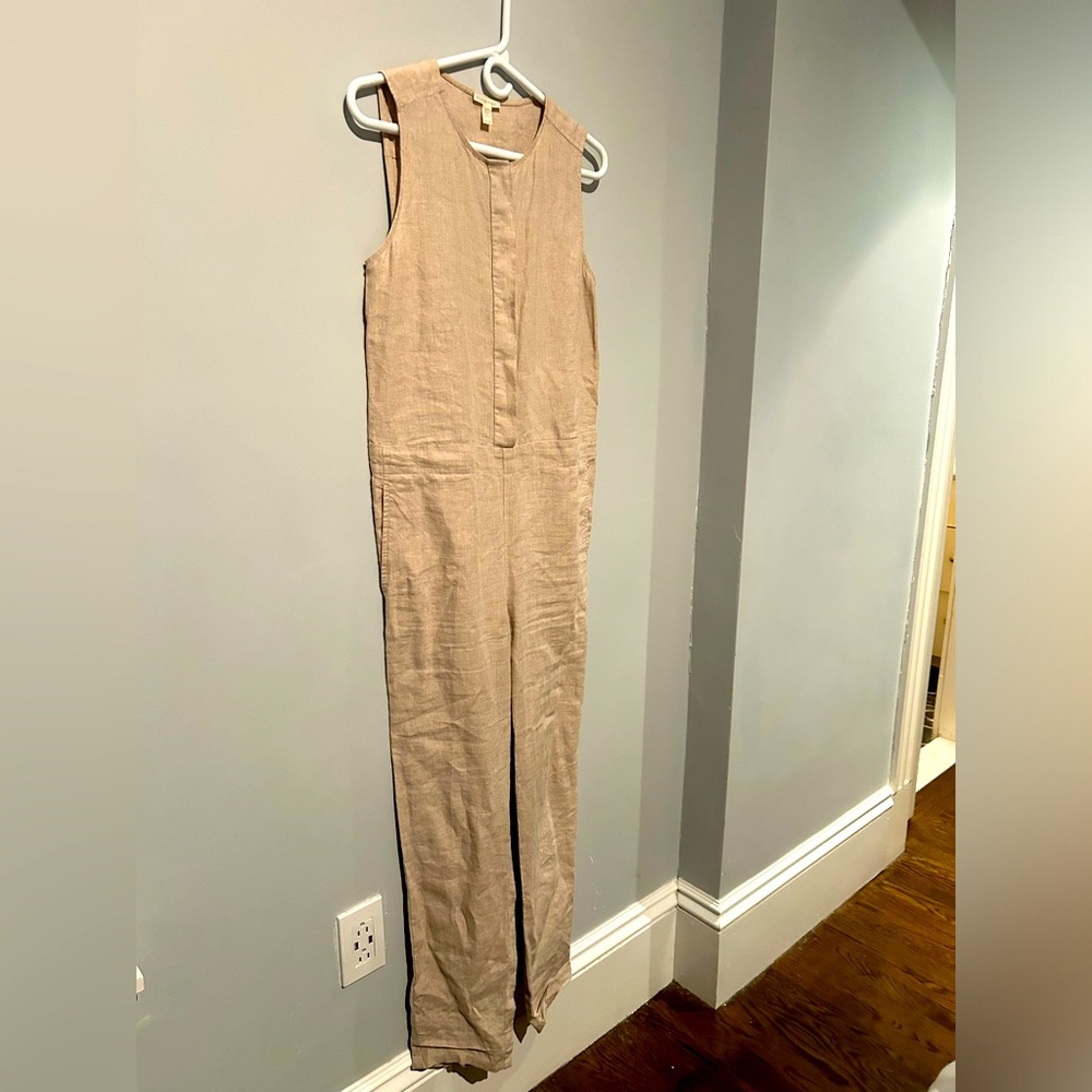 Eileen Fisher one piece jumper. Linen. Size xxs. Excellent condition.